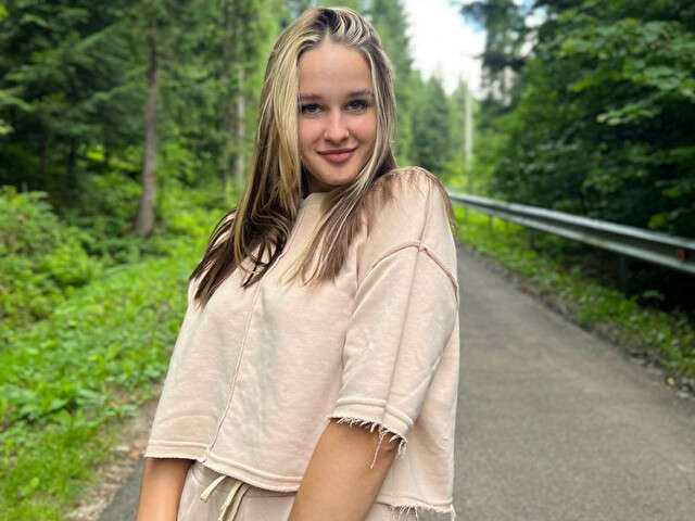 DINLIN free hard sexy photo