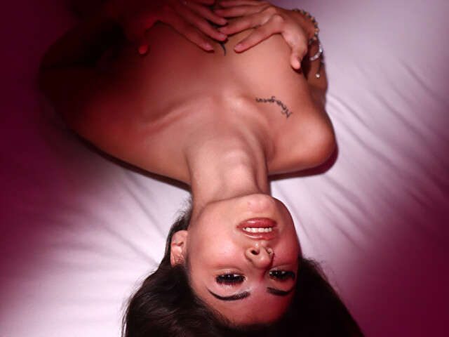 KARLAJULES free hard sexy photo