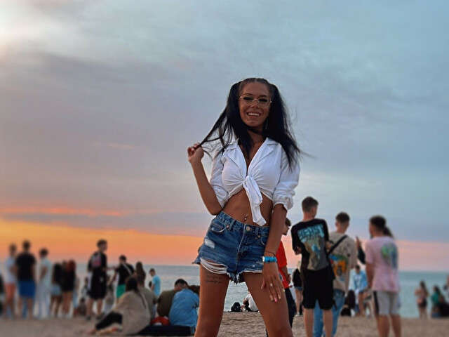 FOXXY free sexy photo