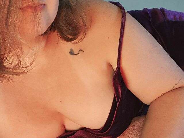 SWEETLILY free sexy photo
