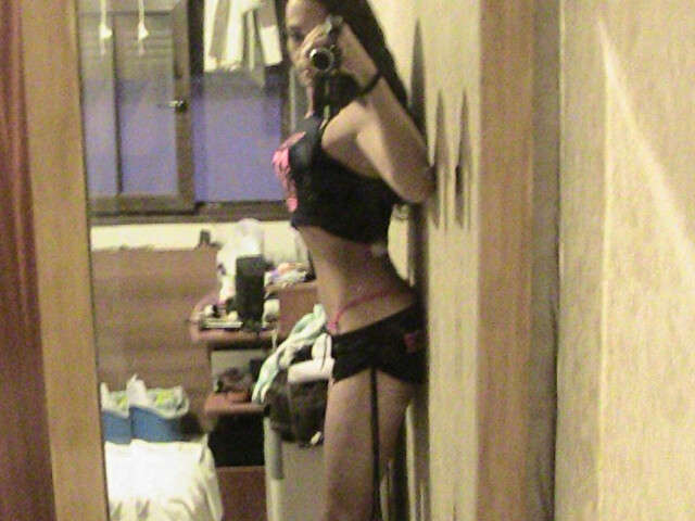KRASYNSTILLE free sexy photo