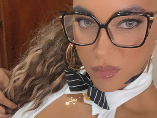 PATRICIA free sexy photo