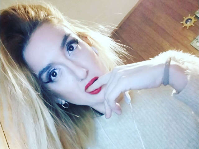 BAILAXXXL free sexy photo