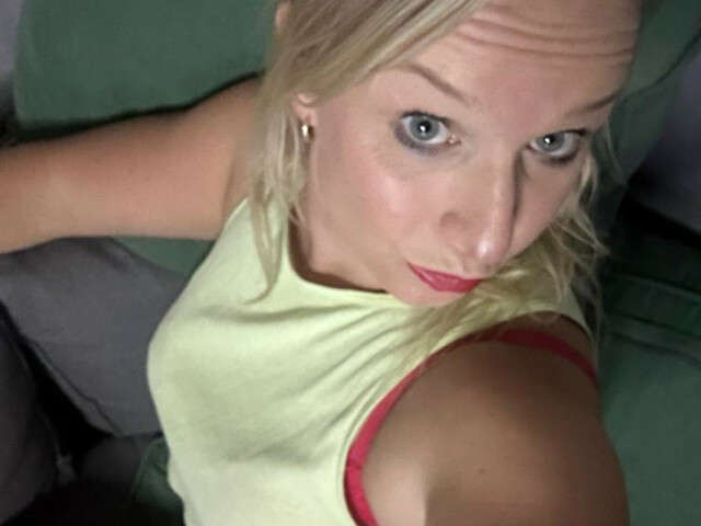 LISAAAAAA free sexy photo