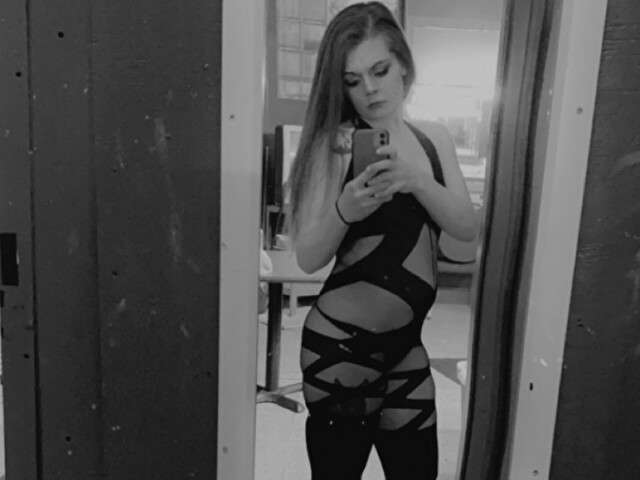 ZOEY free sexy photo