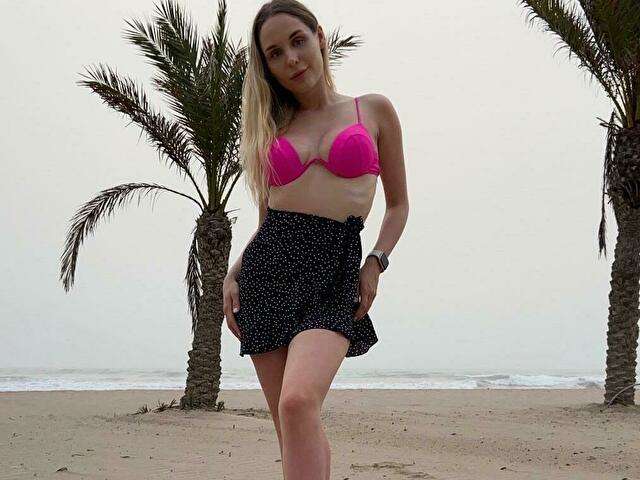 CHERILL free sexy photo