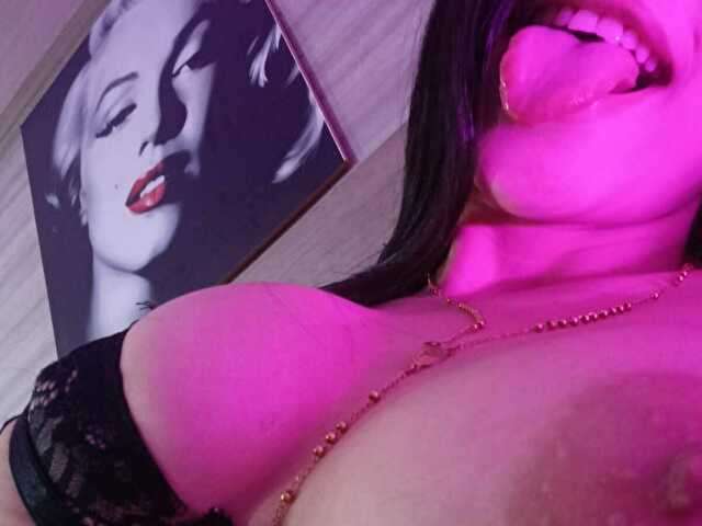 TIFANYSAIN free hard sexy photo