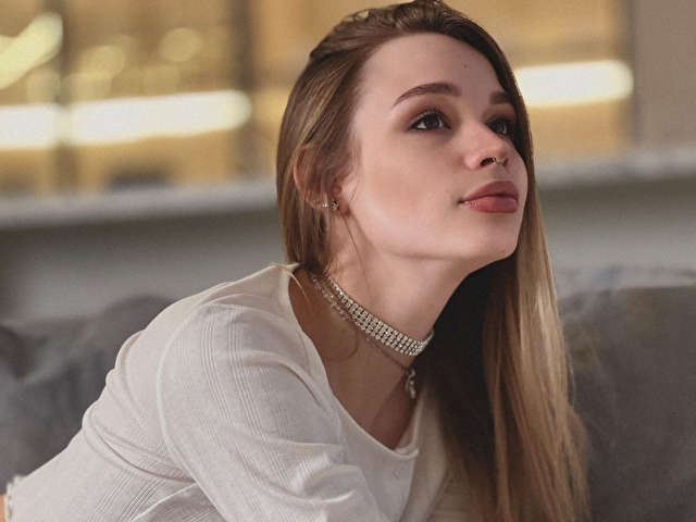 KIRALUXURY free sexy photo