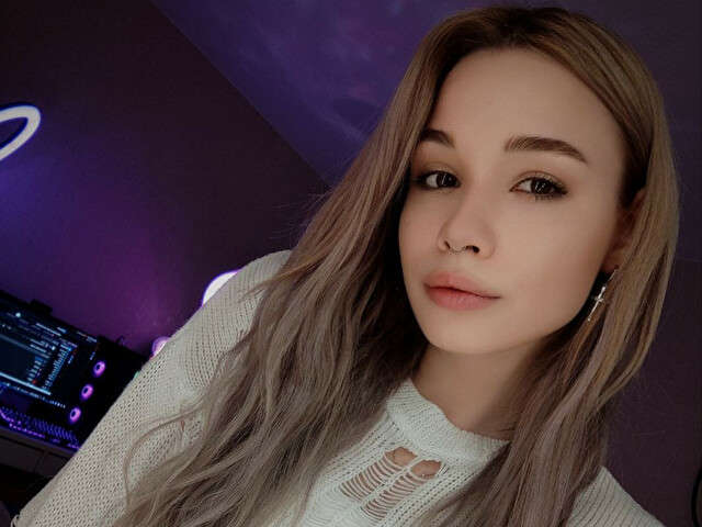 KIRALUXURY free sexy photo