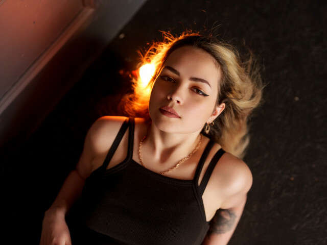 GLAMOURCAROL free sexy photo