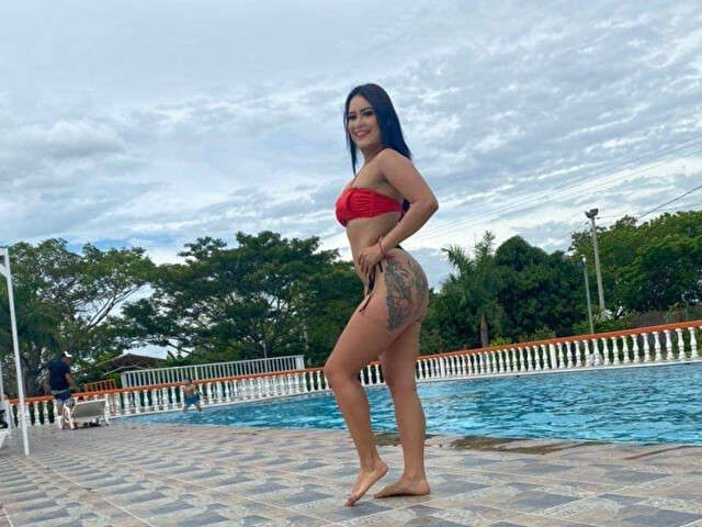 KLOEFOX free sexy photo