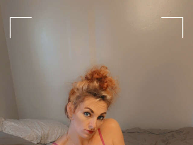 BLUEEYEZ free hard sexy photo