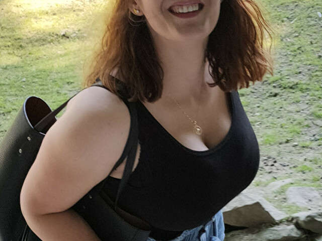 ELIZ free sexy photo