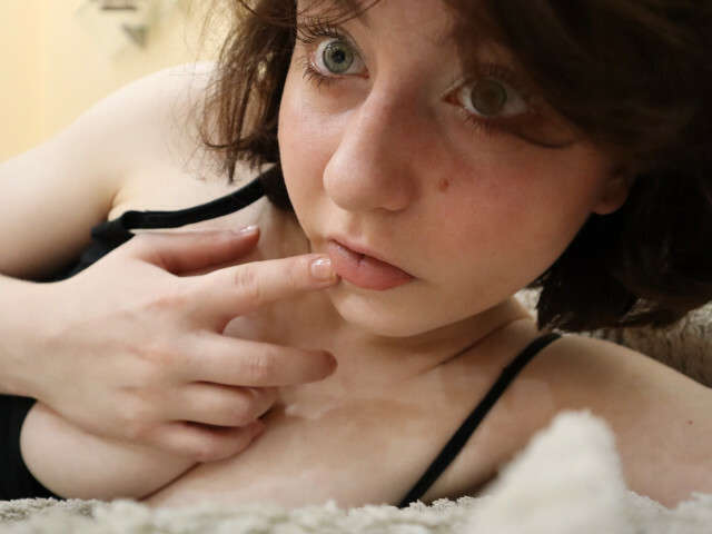 YOURPOLECHKA free sexy photo