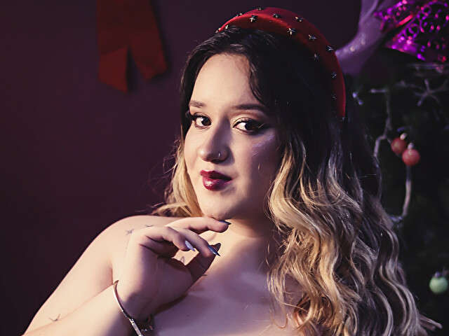 ROSIEMERCIER free sexy photo