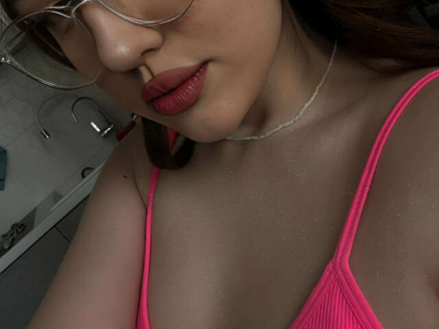 MARYMILLER free sexy photo