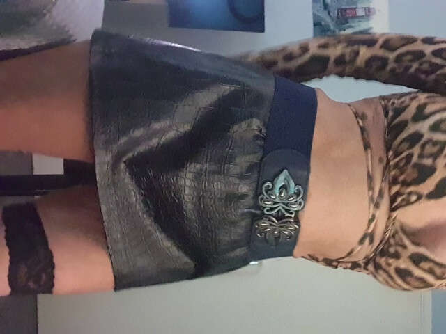 LOUISAMILF free hard sexy photo