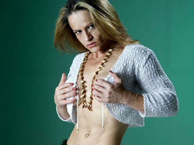 ISLAND free hard sexy photo