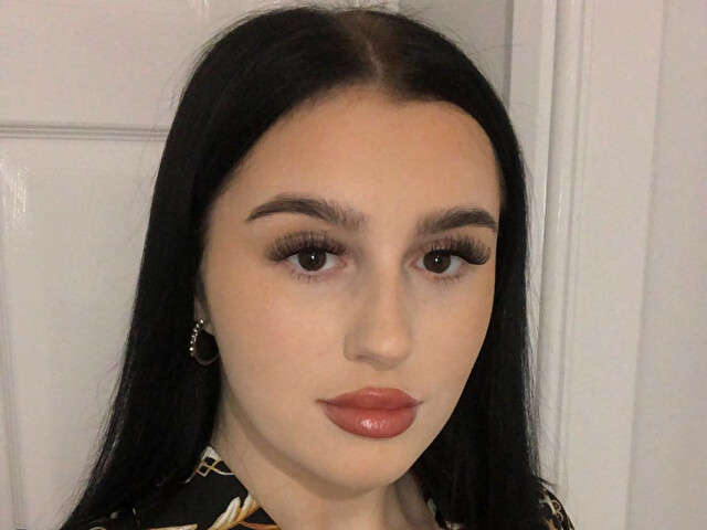 ELSAROE free sexy photo