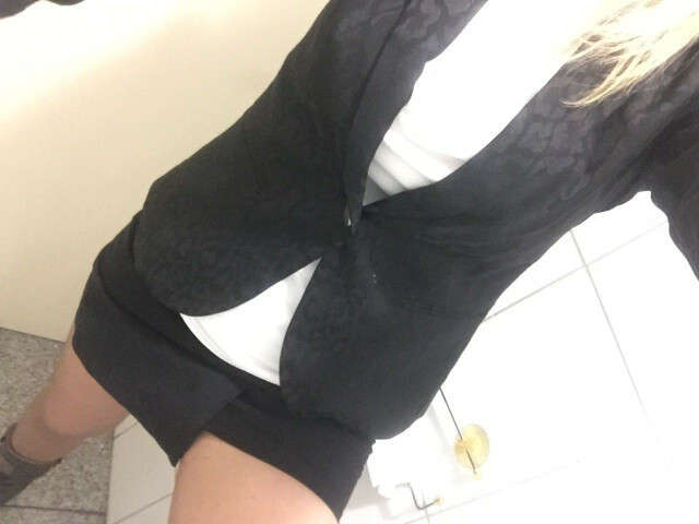 REALBLOND free sexy photo