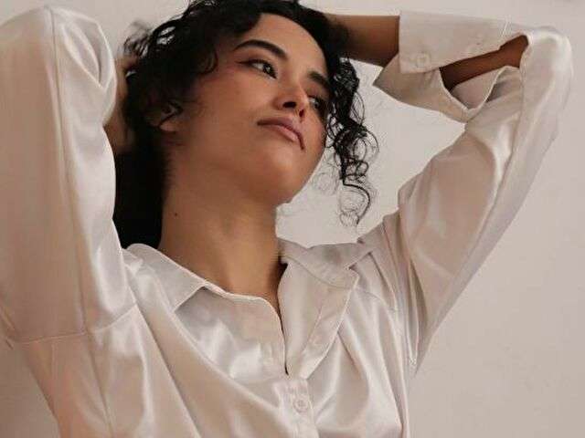LILI20 free sexy photo