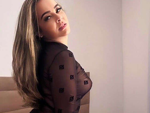 DAPNHE free hard sexy photo