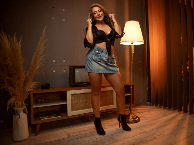 LYLA free sexy photo