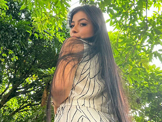 ALONDRABROKS free sexy photo