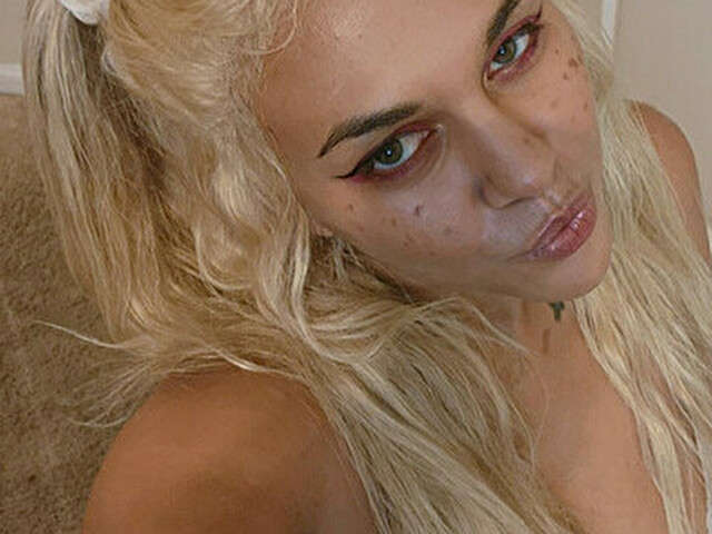 BEAUTE free sexy photo