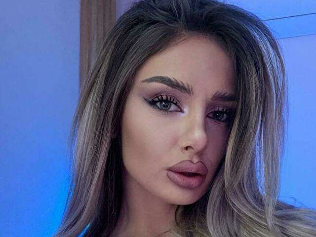 ALESSYAA free sexy photo