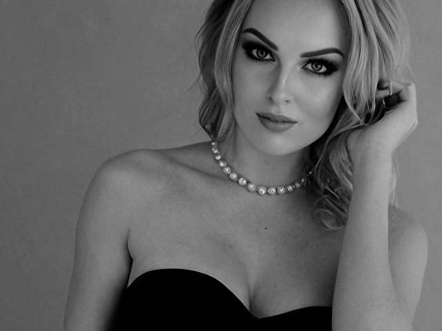 MERIDIANNS free sexy photo