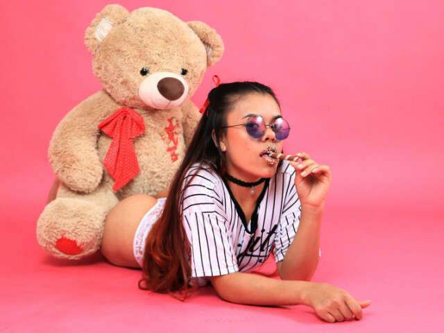 SOFIALOVINN free sexy photo