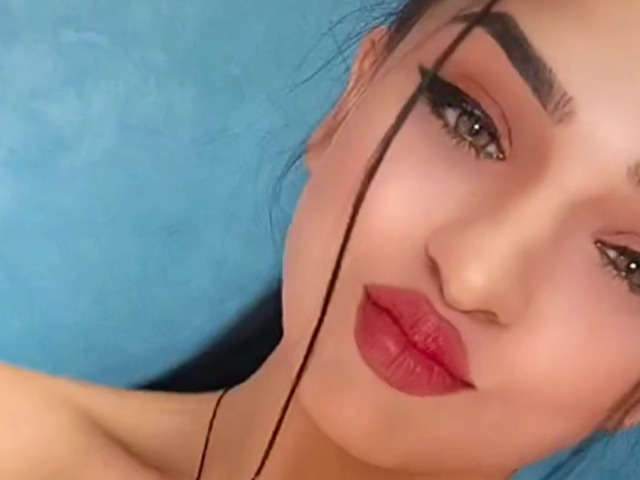 ARYANA free sexy photo