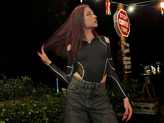TRICE free sexy photo