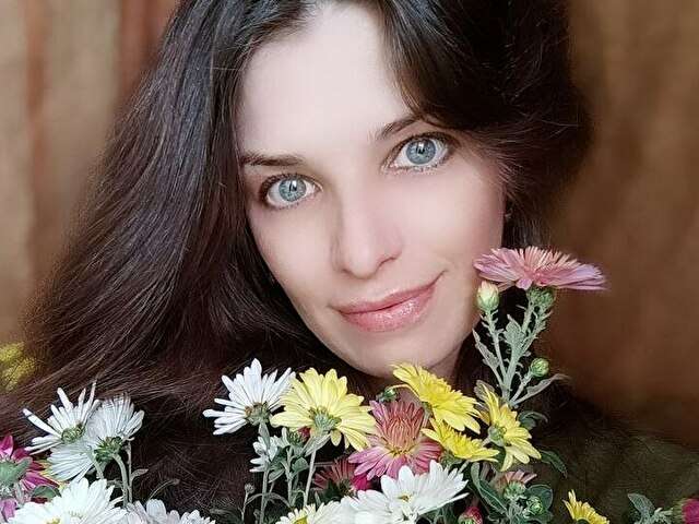MILAMANIAX free sexy photo