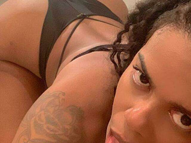 REBECAAR free sexy photo