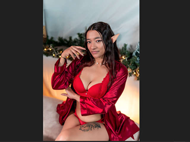 CHARLOTTEB free sexy photo