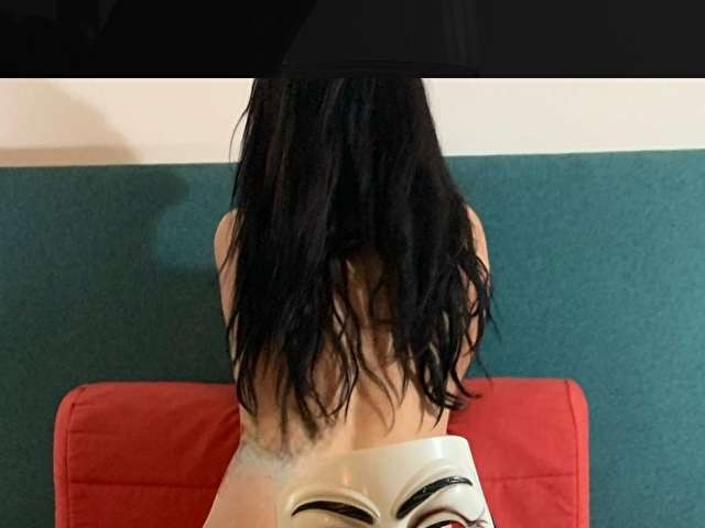 IOELUISPOSI free sexy photo