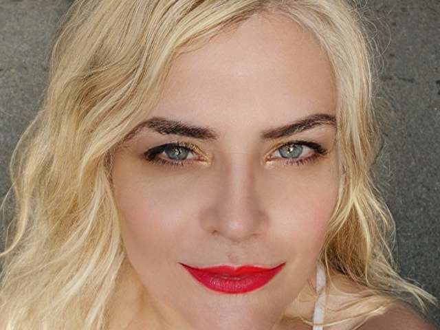 ROXIE free sexy photo