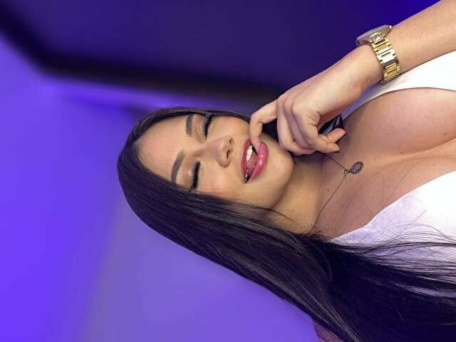 ANNIECOTSS free sexy photo