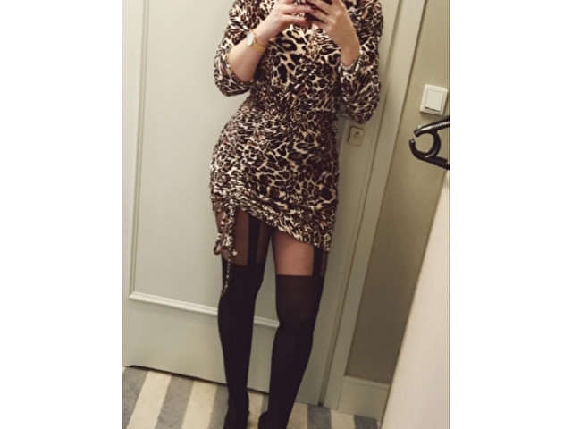 CAMILL free sexy photo
