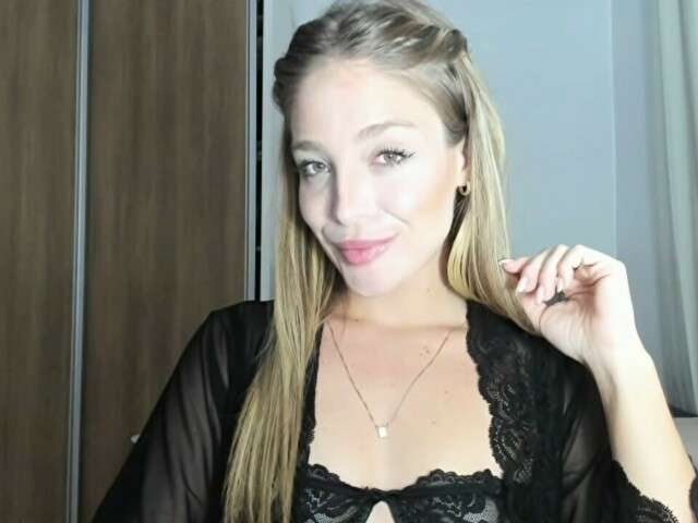 CHANTALL98 free sexy photo