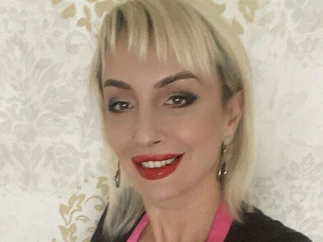FAVORITANGEL free sexy photo