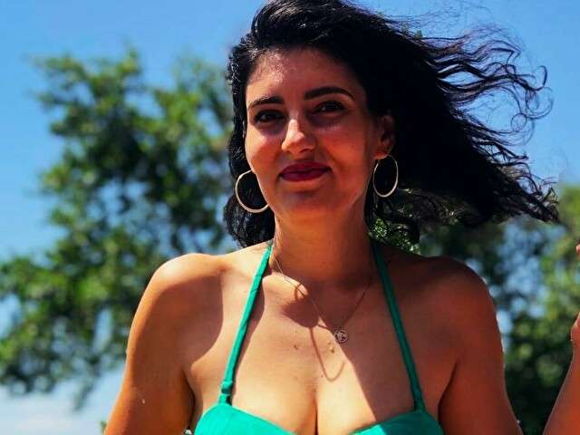 AMYTS free sexy photo