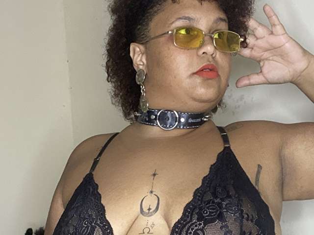 INASOUMIS3 free sexy photo