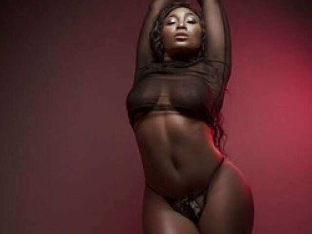 ALAIYA free sexy photo