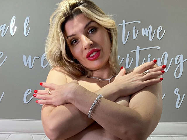 MONAMIA free hard sexy photo