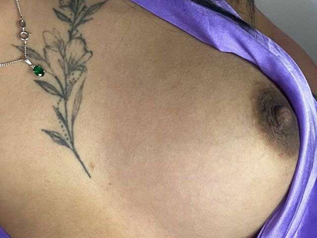 DENNERYS20 free hard sexy photo