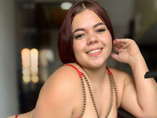 ALYSONMORENO free sexy photo