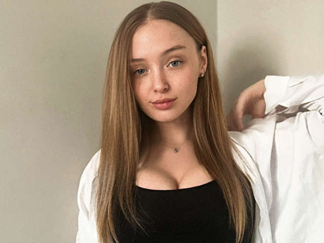 FLEURPIXIE free sexy photo